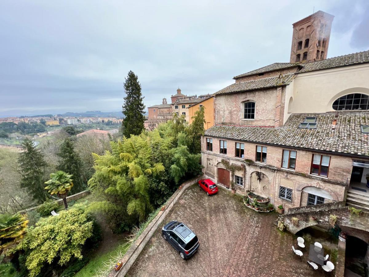 B&B Palazzo Bruchi Siena Exterior foto